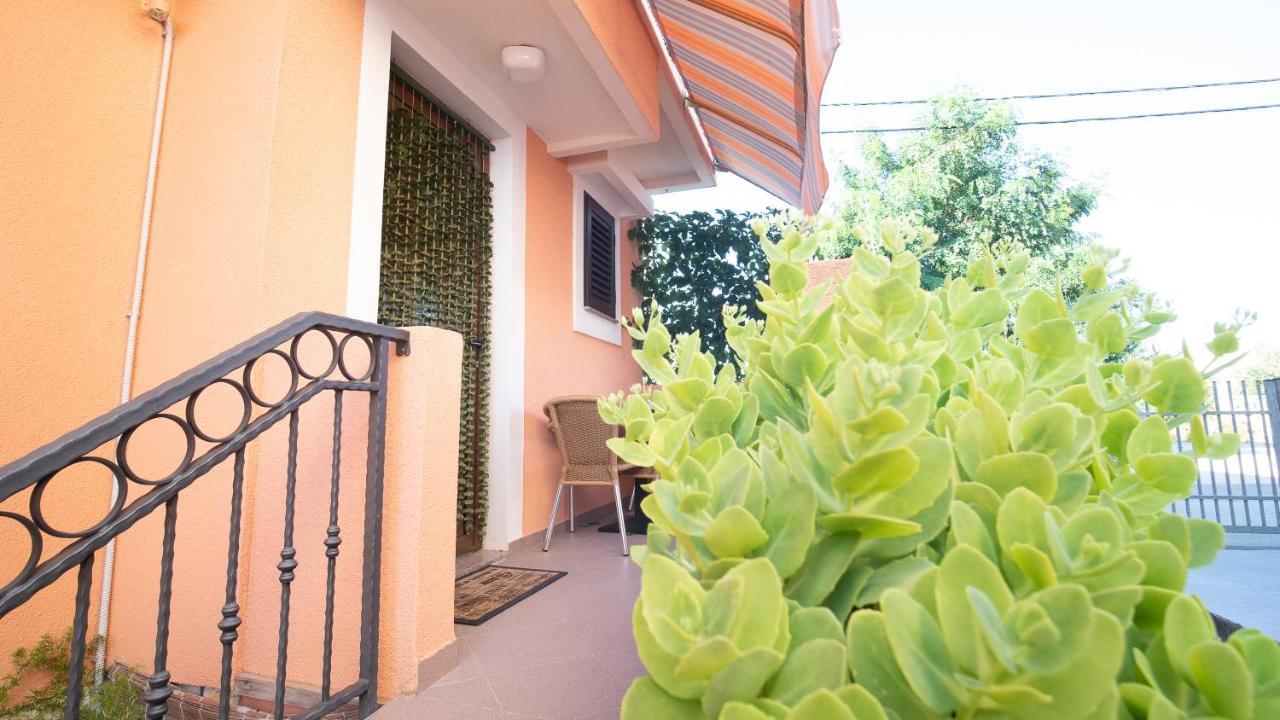 Lela 1 Bibinje Exterior foto